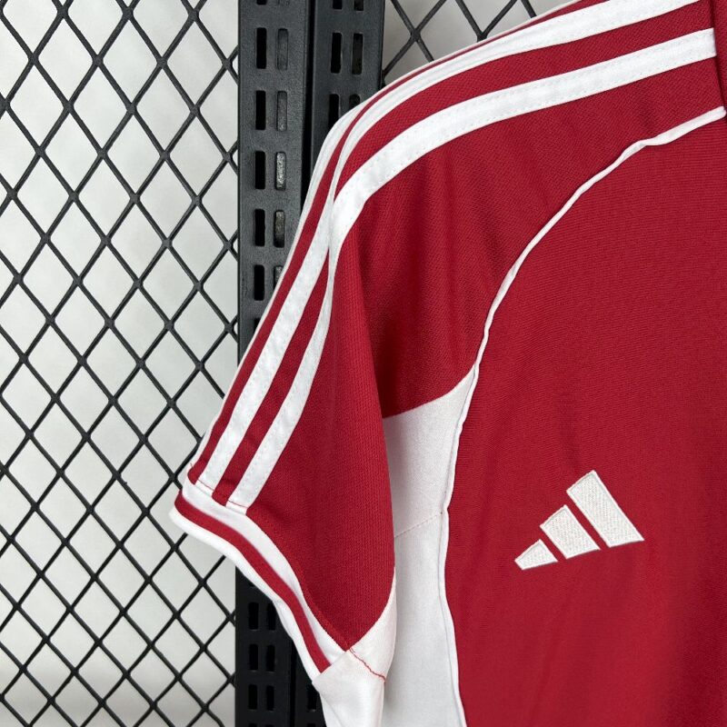 Liverpool 2025/26 US Pack Jersey - Image 5