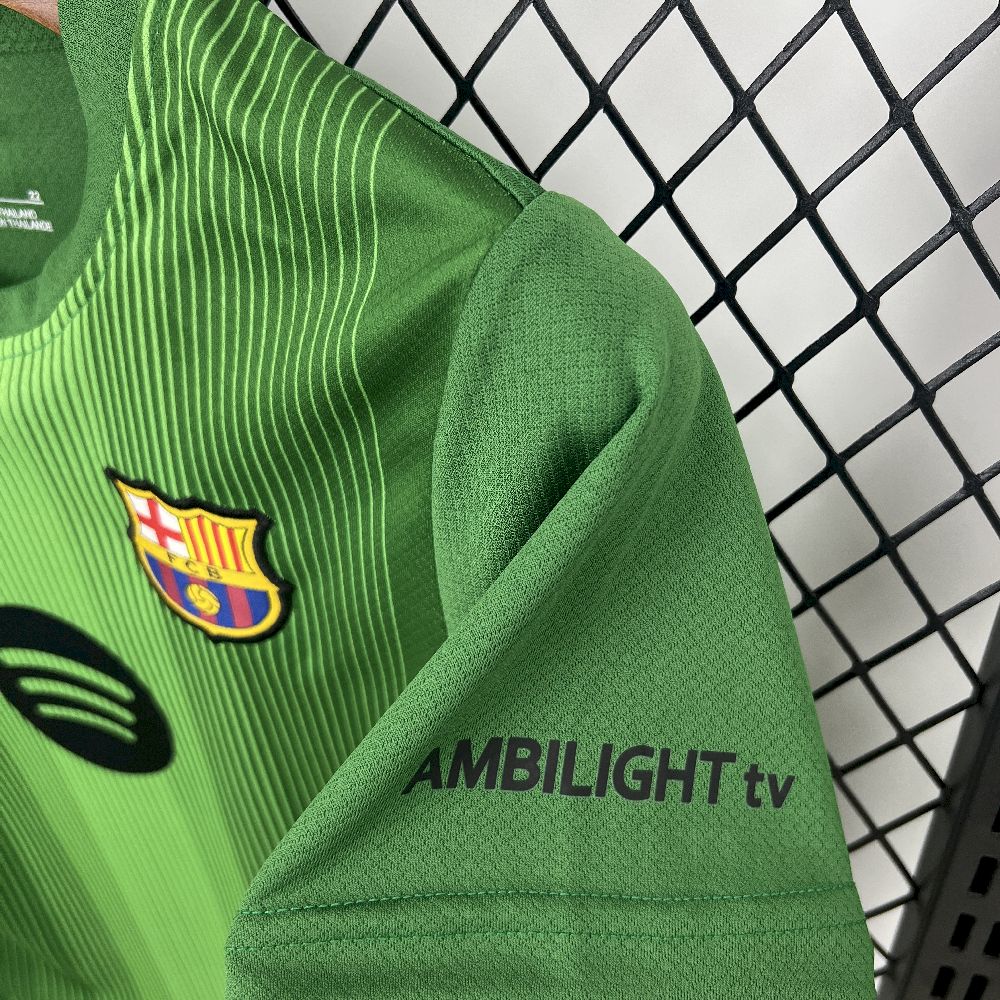 Barcelona 2025/26 Goalkeeper Kit - Image 7