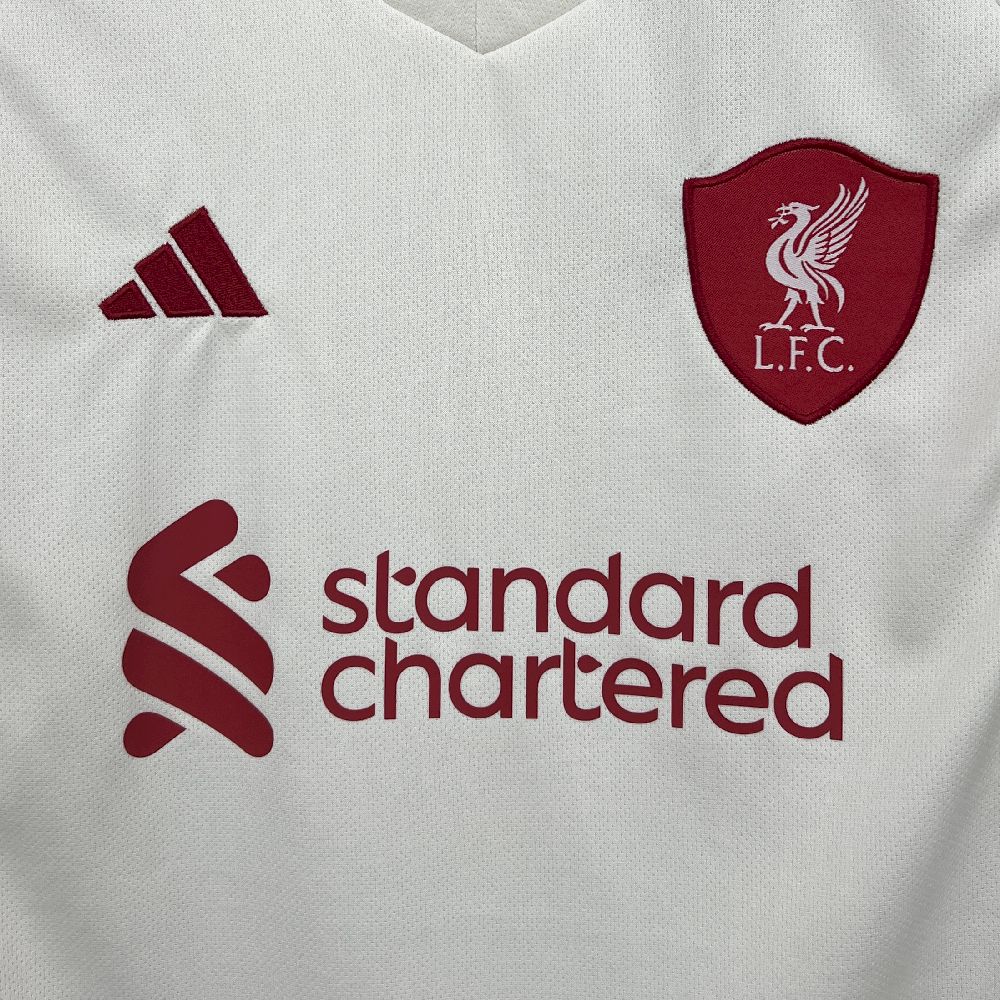 Liverpool 2025/26 Away Kit - Image 8