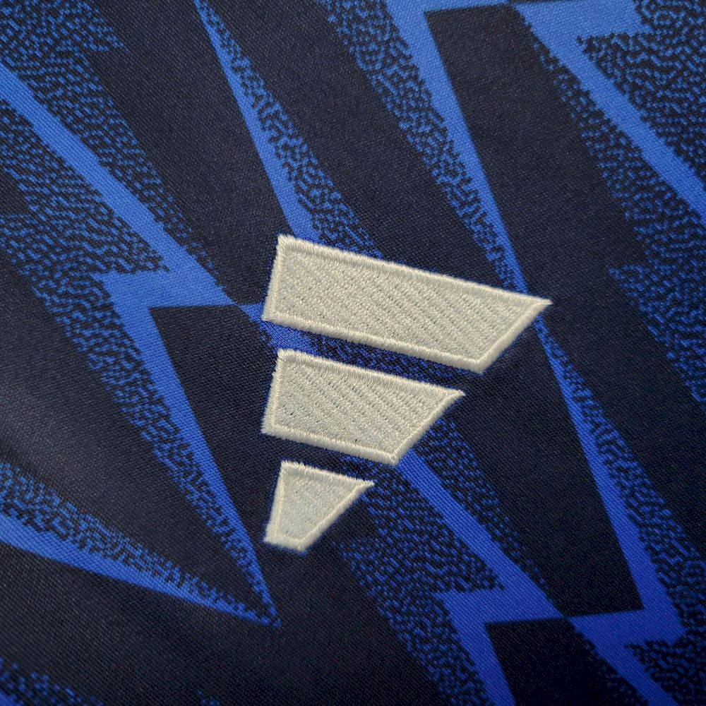 Womens Arsenal 2025/26 Away Jersey - Image 7