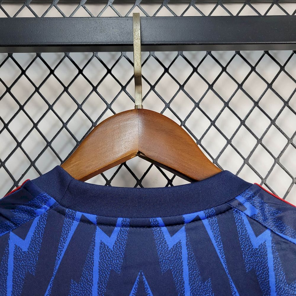 Womens Arsenal 2025/26 Away Jersey - Image 5