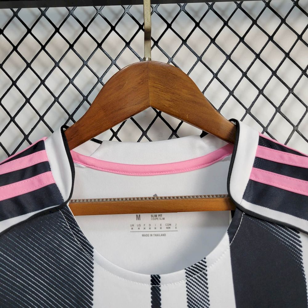 Womens Juventus 2025/26 Home Jersey - Image 5