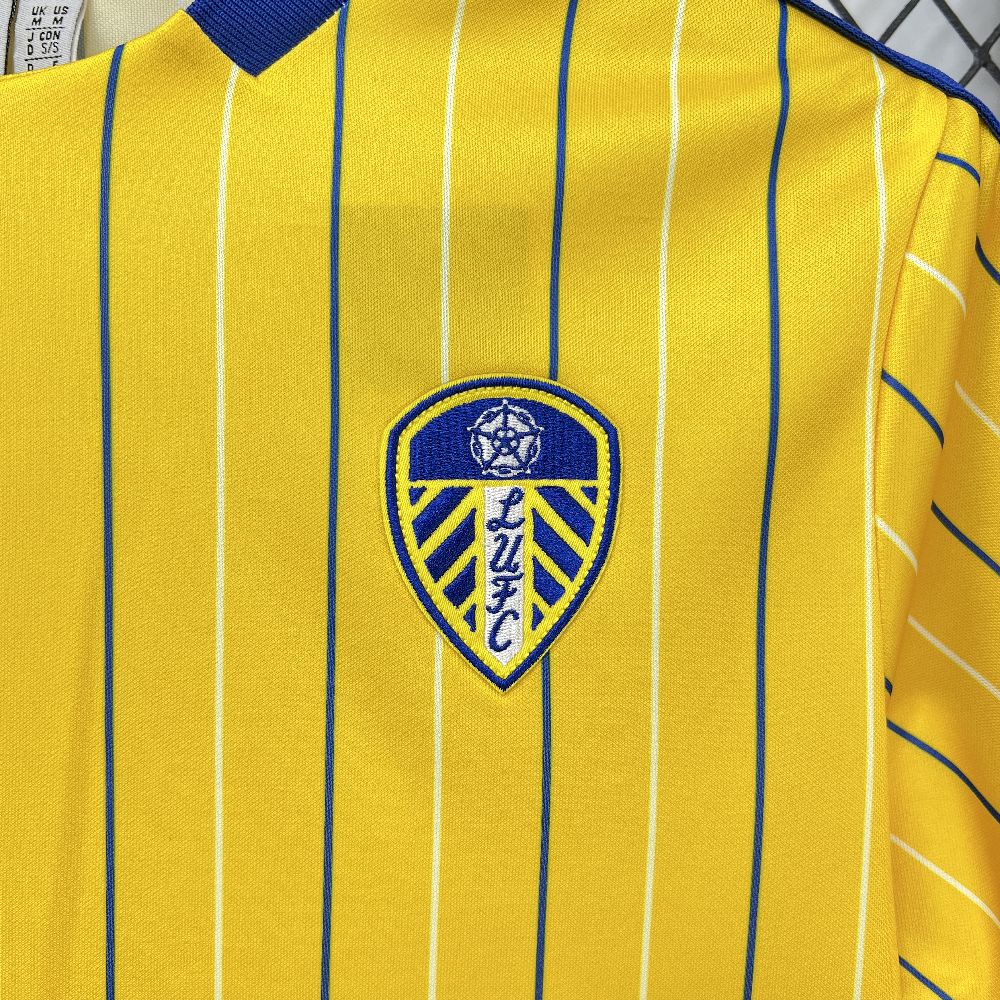 Leeds United F.C. 2025/26 Icon Jersey - Image 5