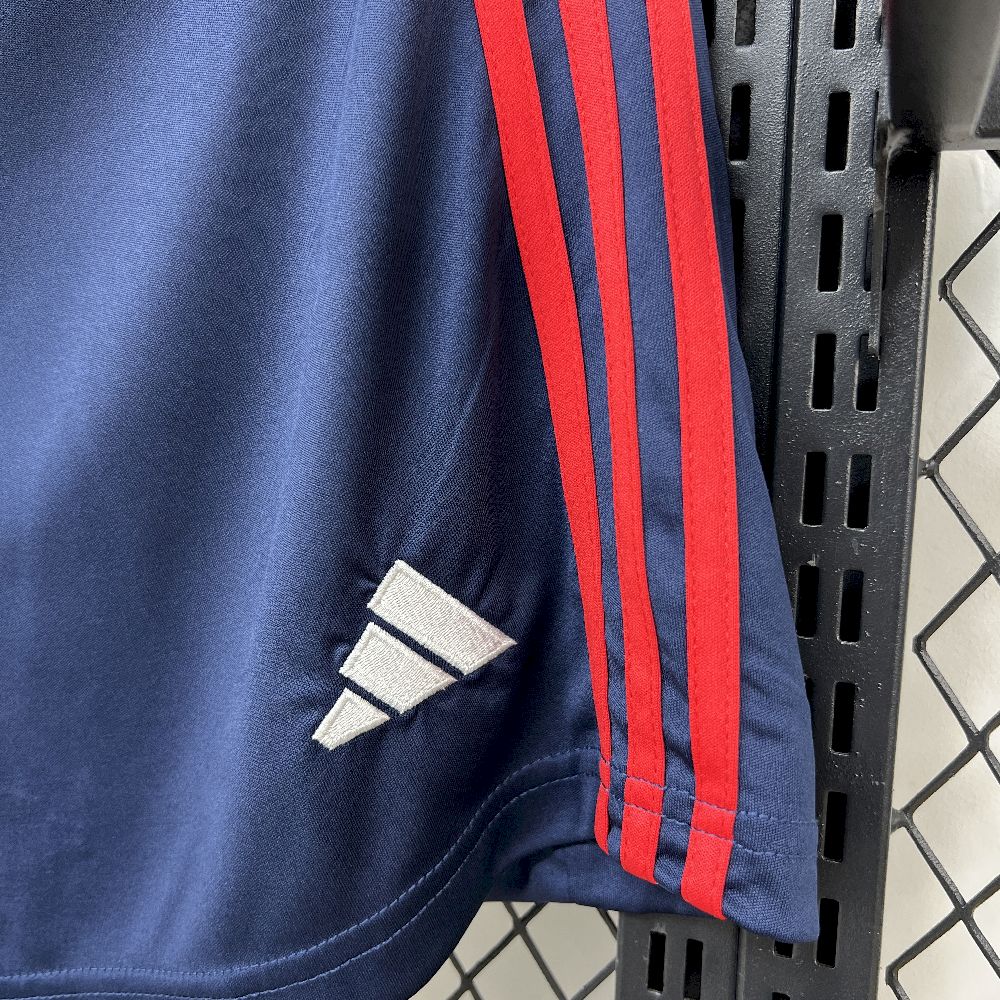 Arsenal 2025/26 Away Shorts - Image 3