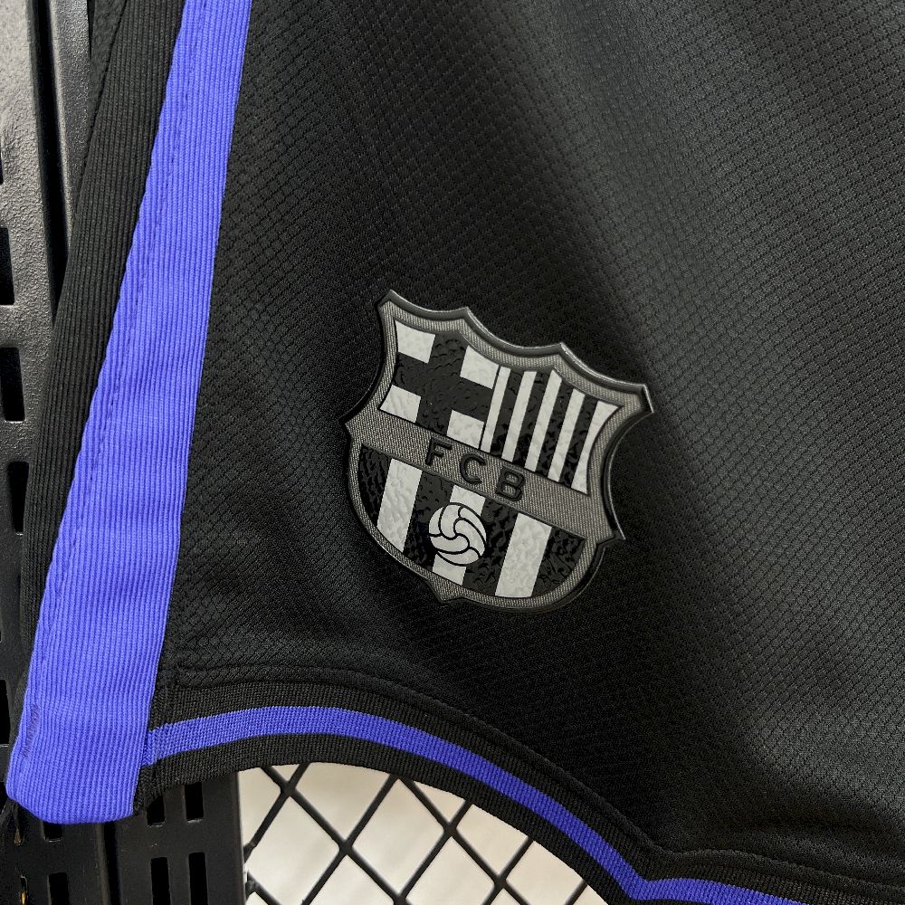 Barcelona x Kobe Bryant 2025/26 Pre-Match Shorts - Image 6