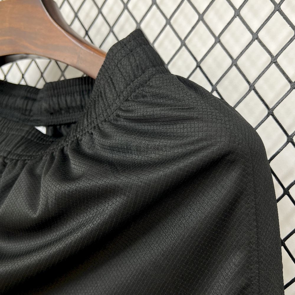 Barcelona x Kobe Bryant 2025/26 Pre-Match Shorts - Image 4