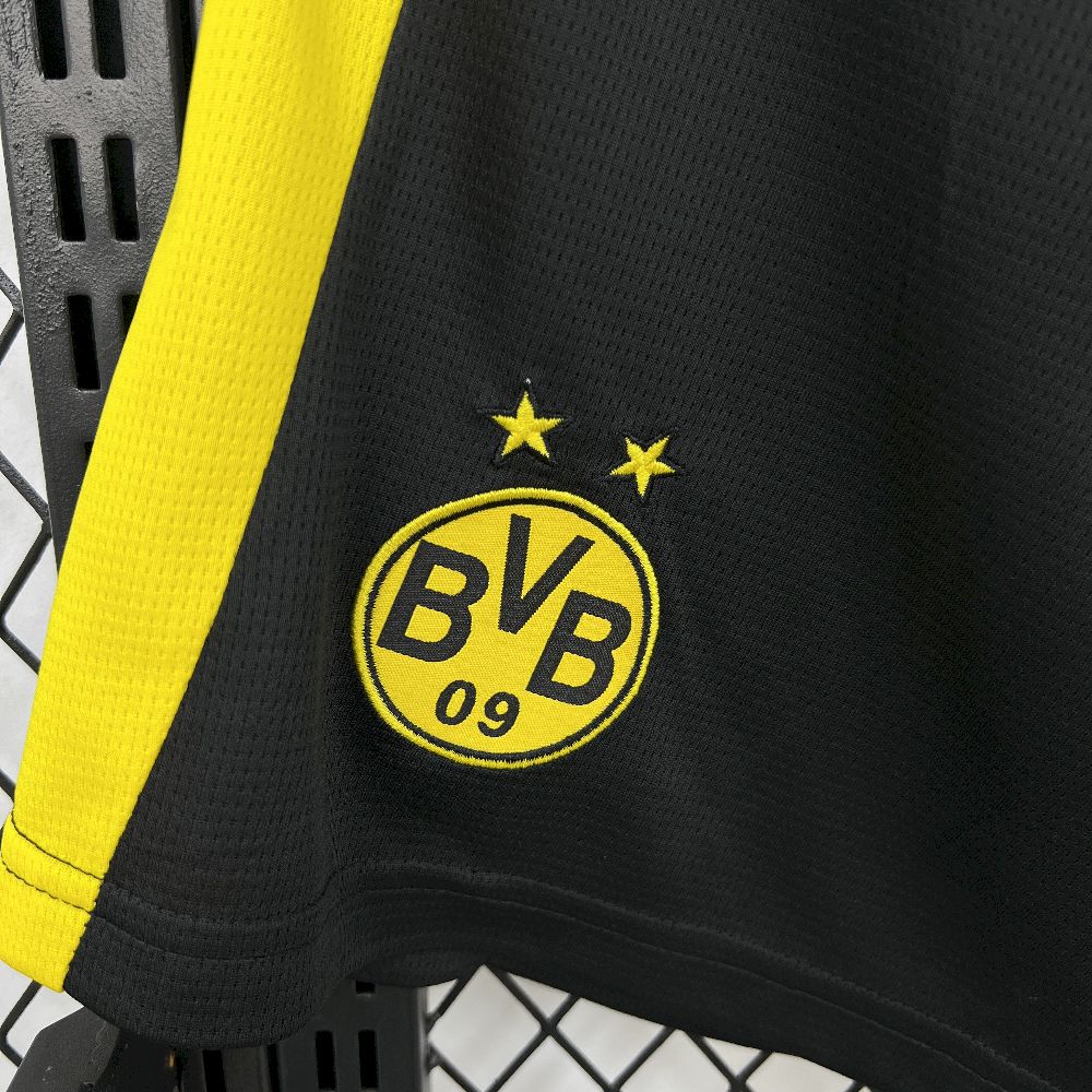 Borussia Dortmund 2025/26 Home Shorts - Image 6