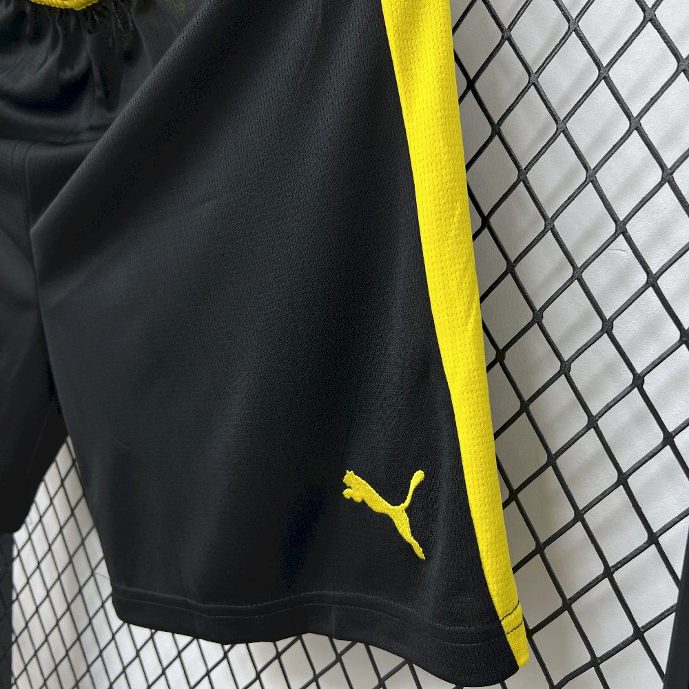 Borussia Dortmund 2025/26 Home Shorts - Image 3