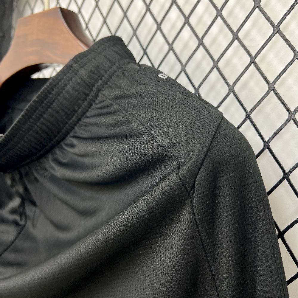 Manchester City 2025/26 Away Shorts - Image 3