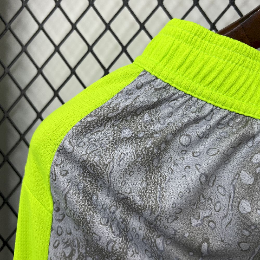 Manchester City 2025/26 Third Shorts - Image 3