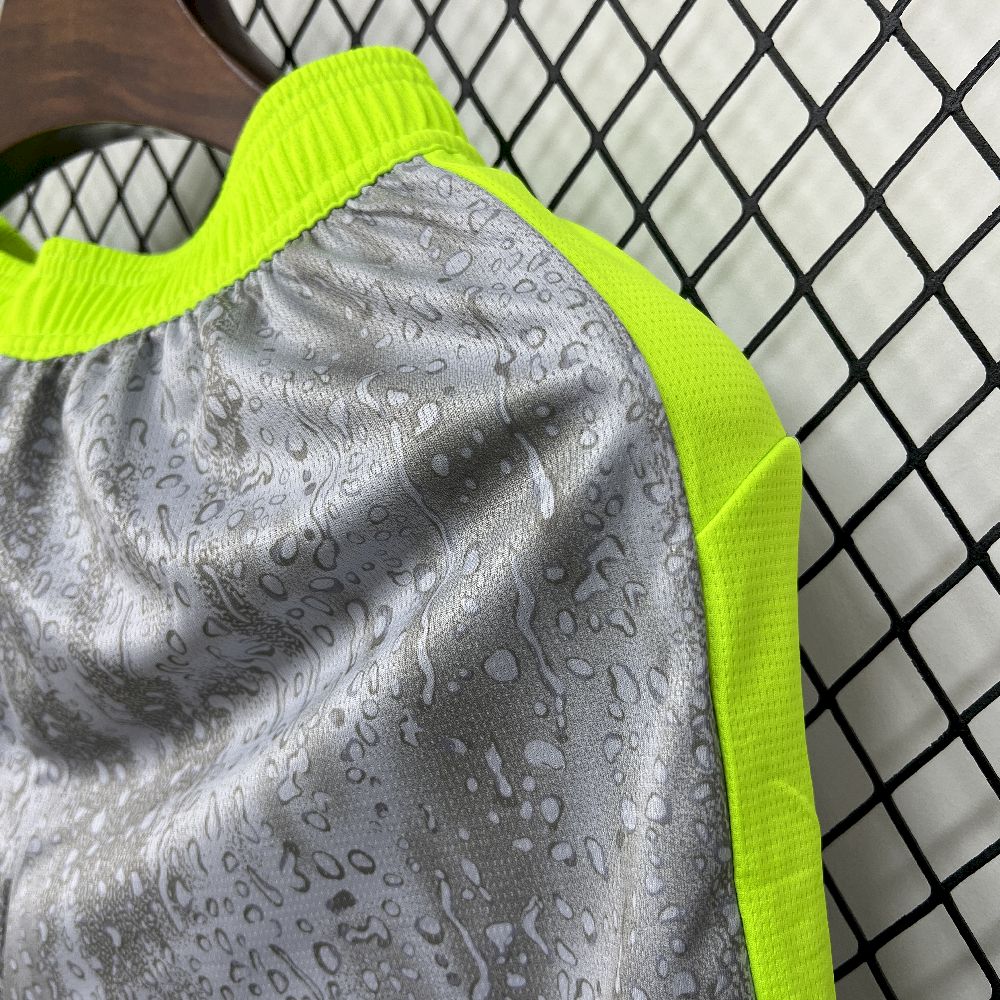 Manchester City 2025/26 Third Shorts - Image 7