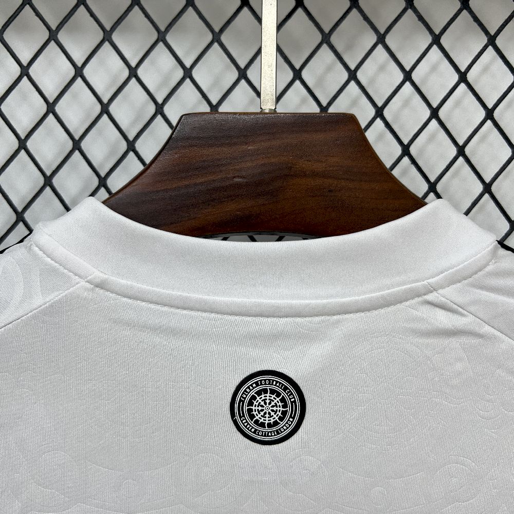 Fulham 2025/26 Home Jersey - Image 9