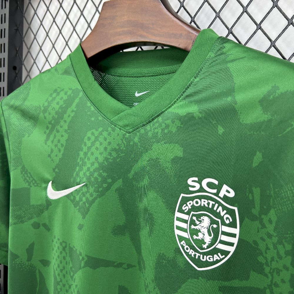 Sporting CP 2025/26 Pre-Match Jersey - Image 3