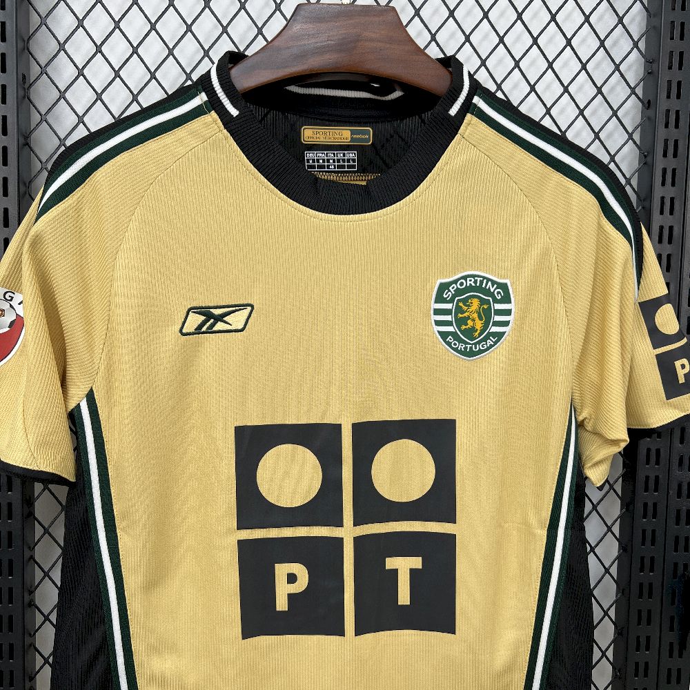 Retro Sporting CP 2000/04 Away Jersey - Image 7