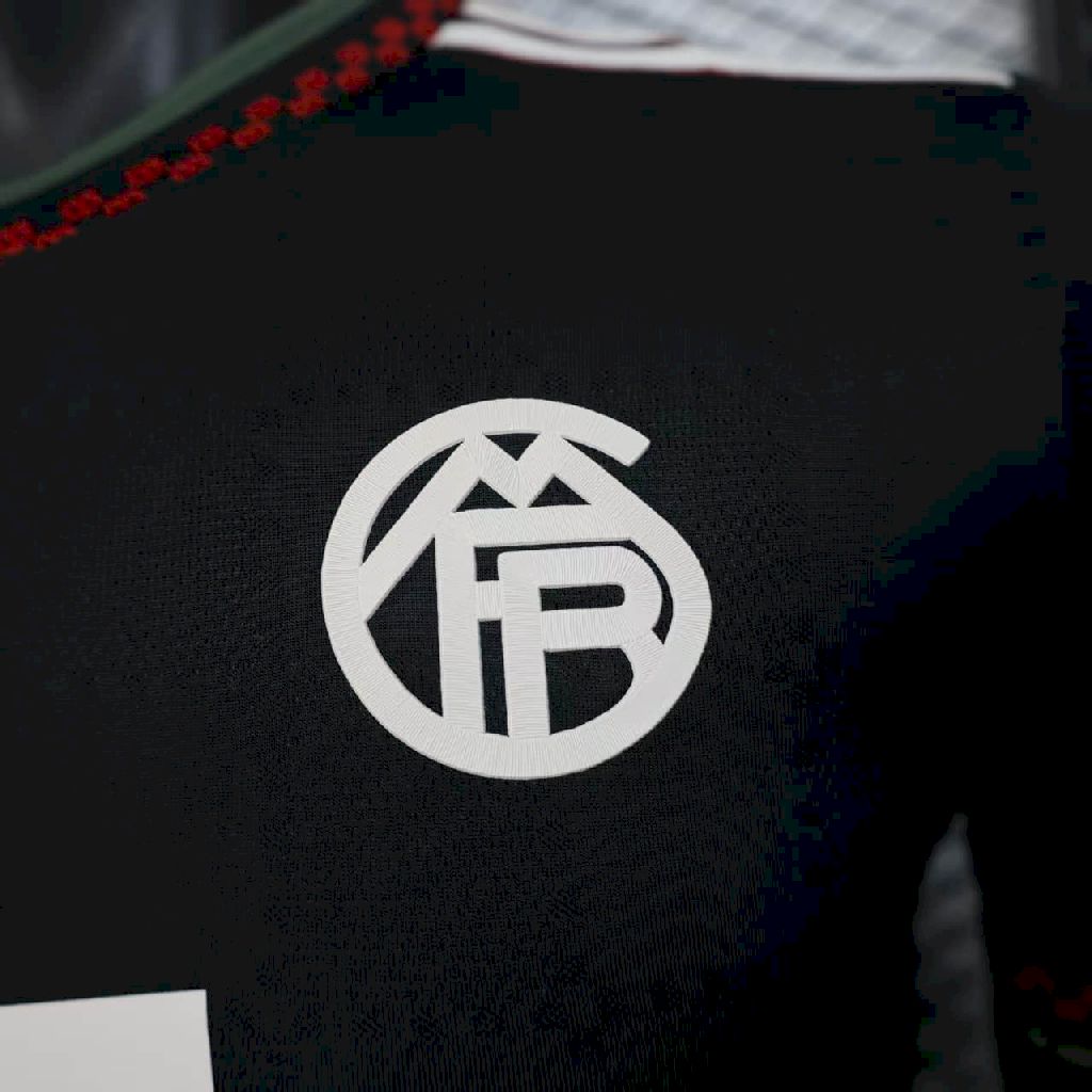 Bayern Munich 2025/26 Third Jersey Player Version - Image 5