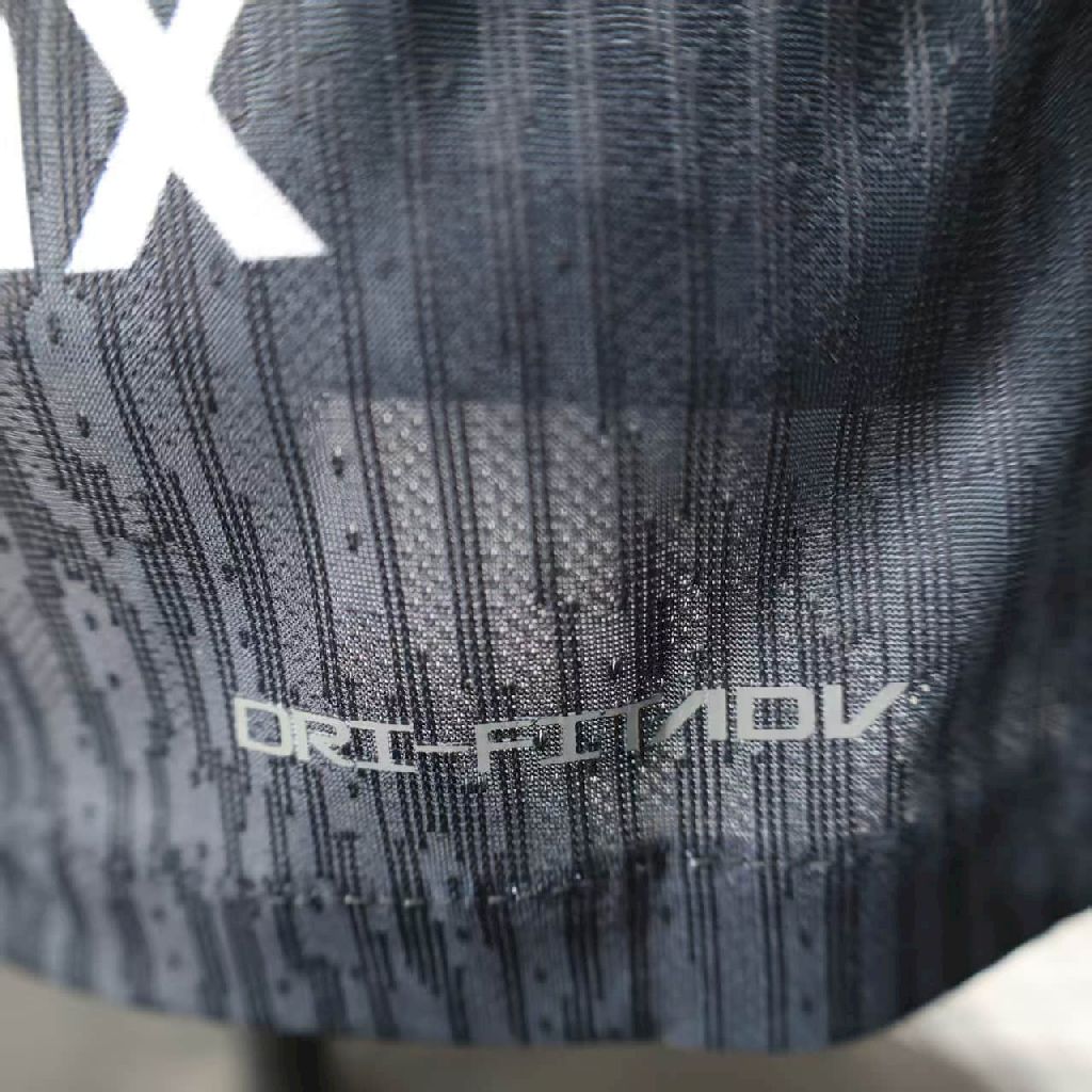 Pumas UNAM 2025/26 Goalkeeper Jersey Player Version - Image 9