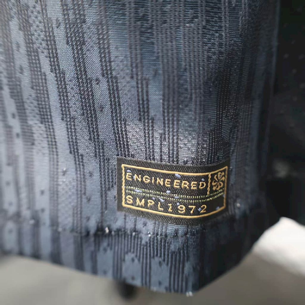 Pumas UNAM 2025/26 Goalkeeper Jersey Player Version - Image 5