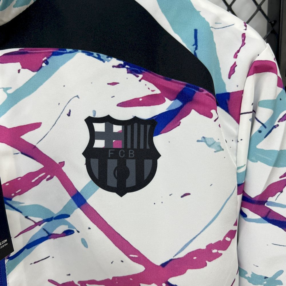 Barcelona 2025 Reversible Jacket - Image 10