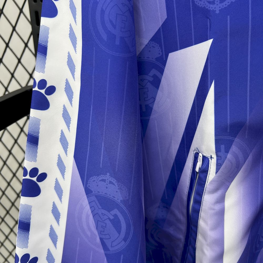 Real Madrid 2025 Reversible Jacket - Image 19