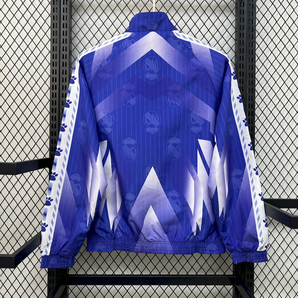 Real Madrid 2025 Reversible Jacket - Image 5