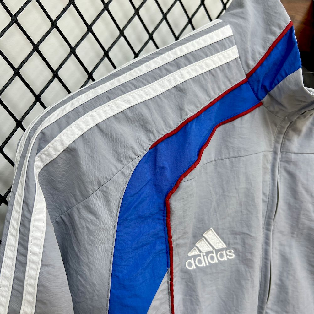 Bayern Munich 2025 Windbreaker - Image 5