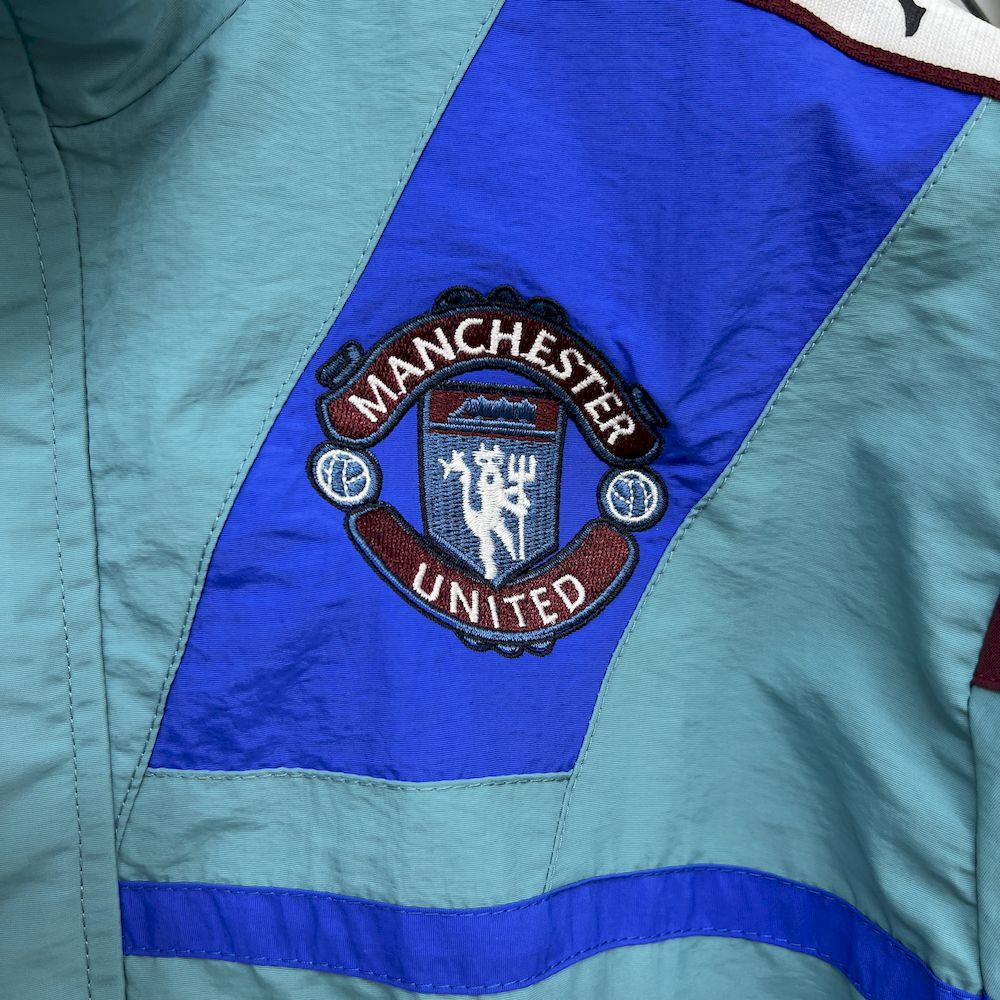 Manchester United 2025 Windbreaker - Image 8