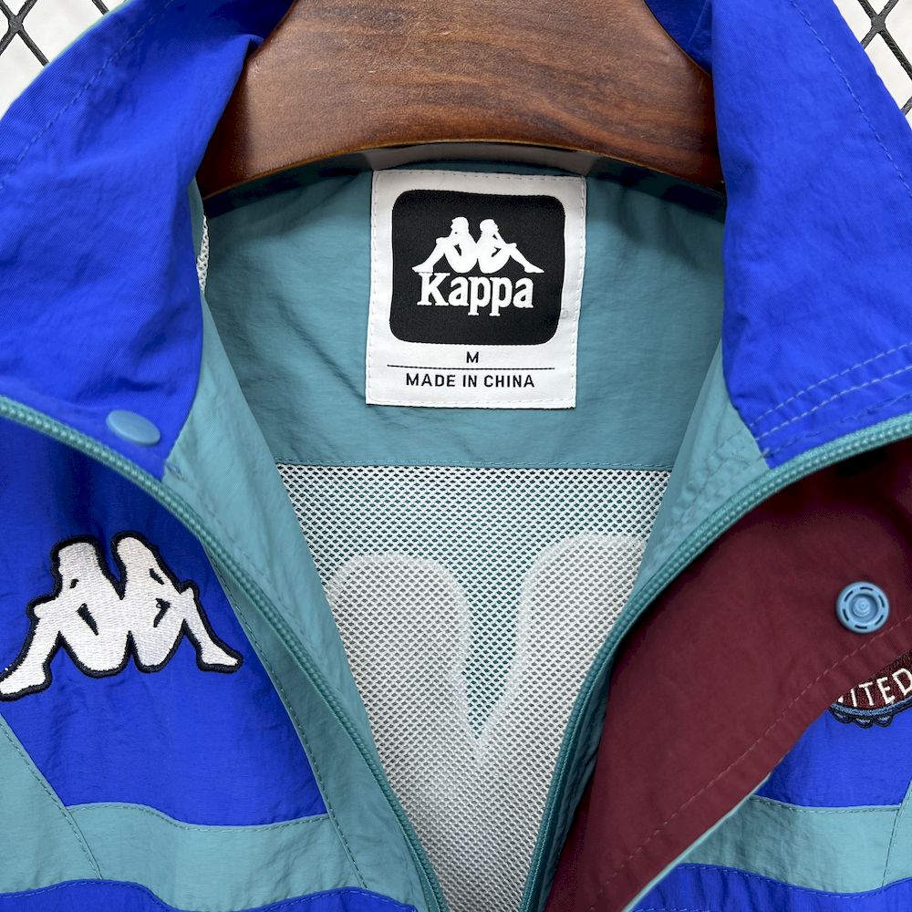 Manchester United 2025 Windbreaker - Image 4