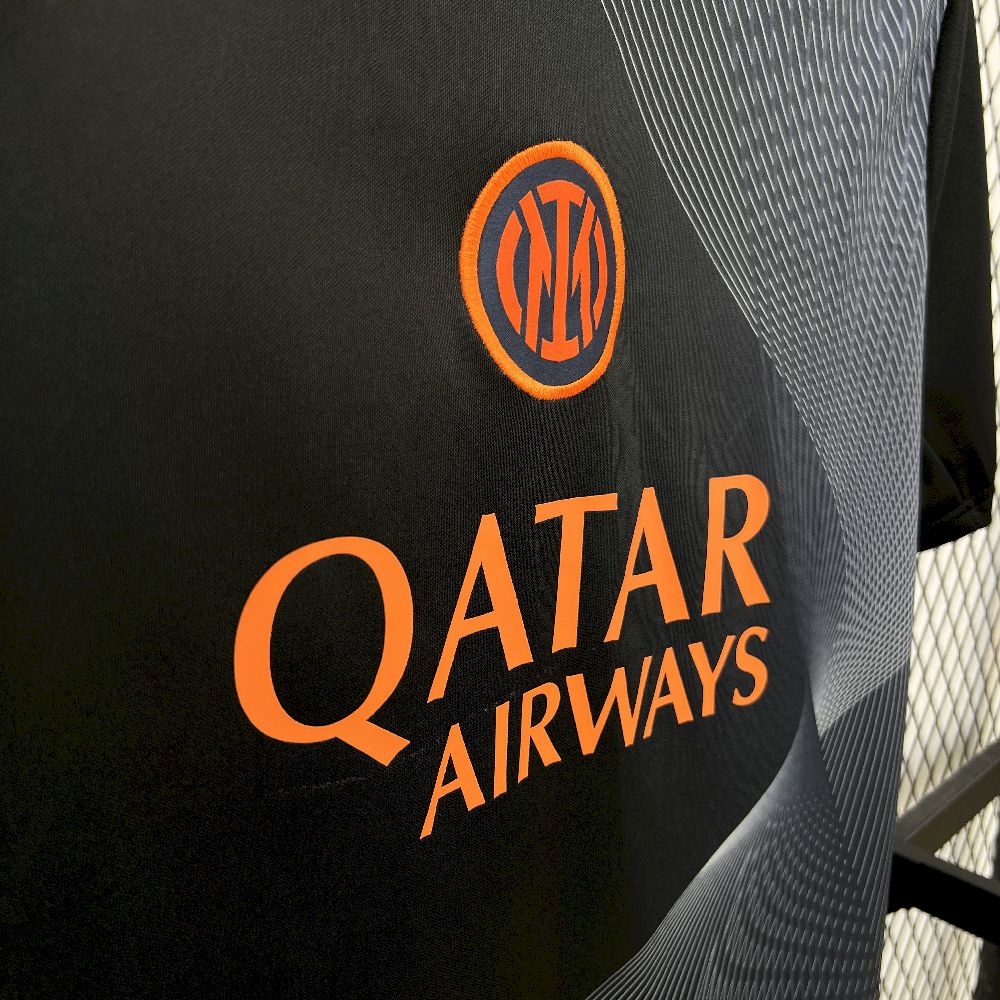 Mens Inter Milan 2025/26 Pre-Match Jersey - Image 4