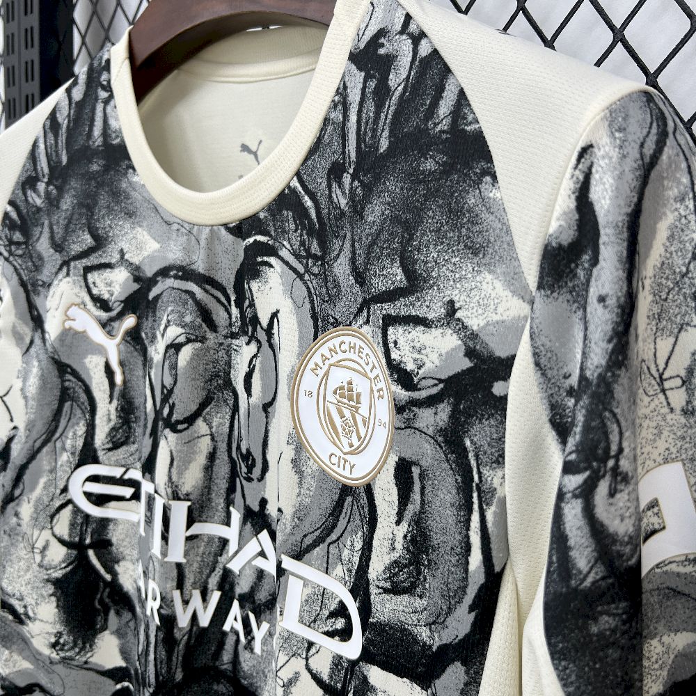 Mens Manchester City 2025/26 Year of the Horse Special Edition Jersey - Image 5