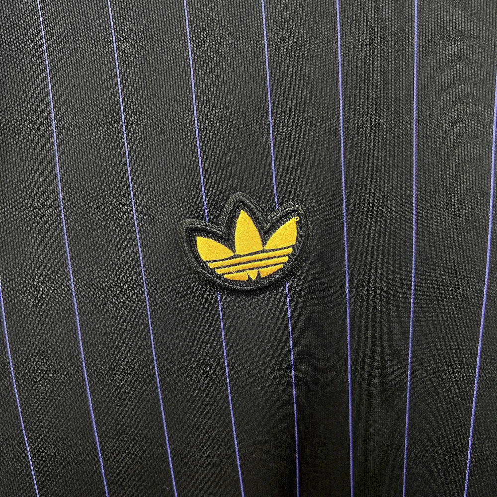 Mens Manchester United 2025/26 Terrace Icons Jersey - Image 8