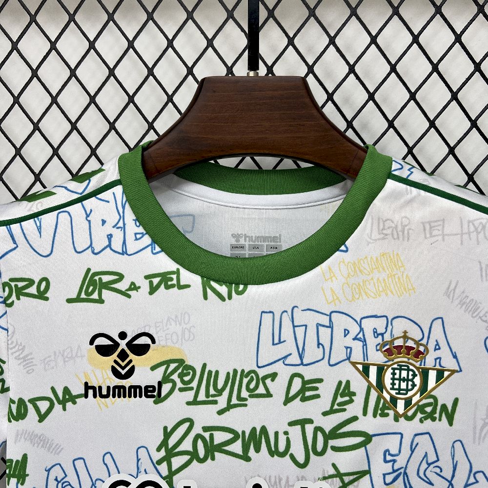 Kids Real Betis 2025/26 Special Kit - Image 3