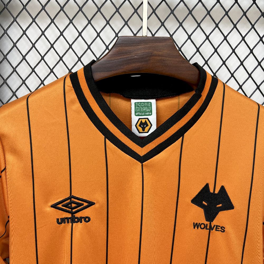 Retro Wolves 1985/86 Home Jersey - Image 9
