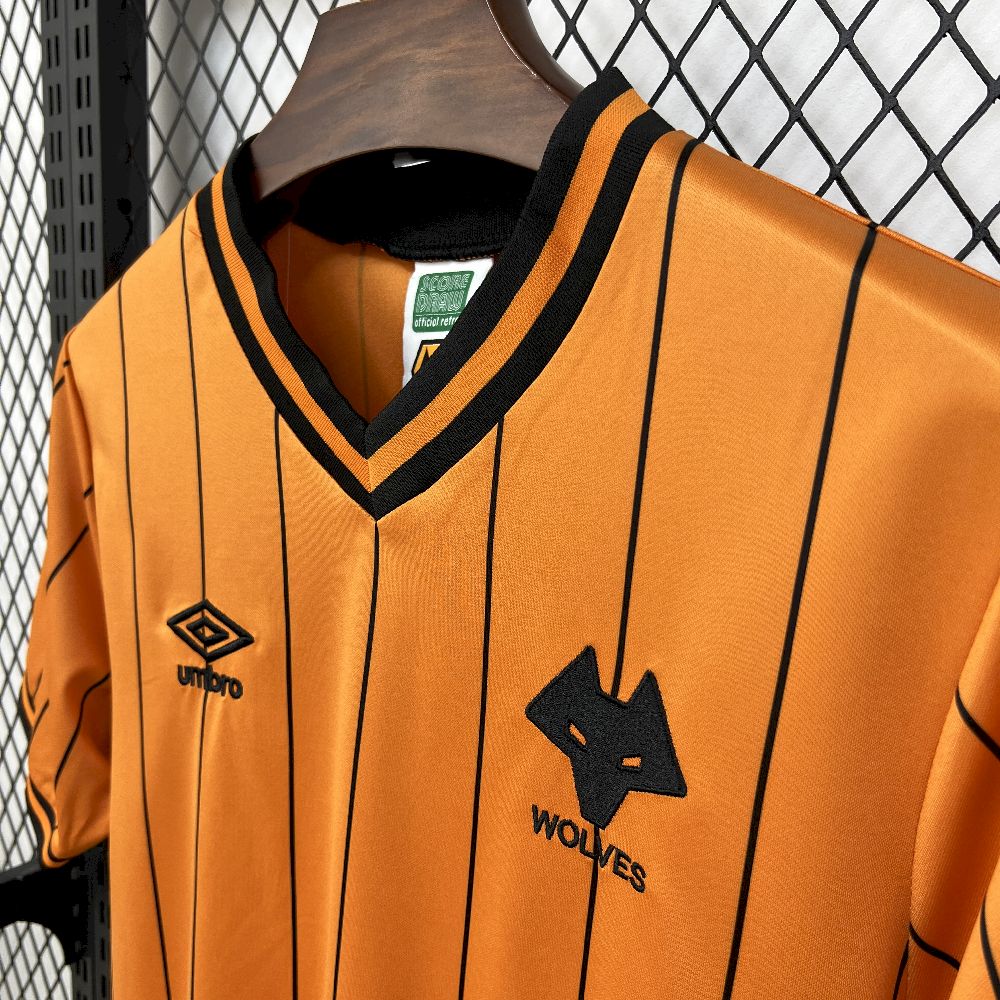 Retro Wolves 1985/86 Home Jersey - Image 4