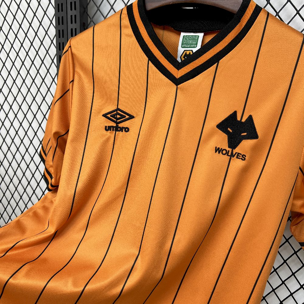 Retro Wolves 1985/86 Home Jersey - Image 2